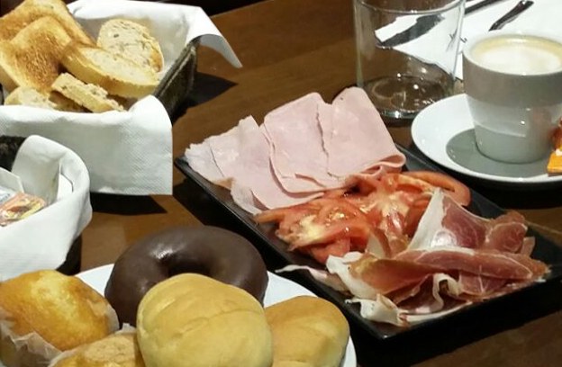 Bar Plaza